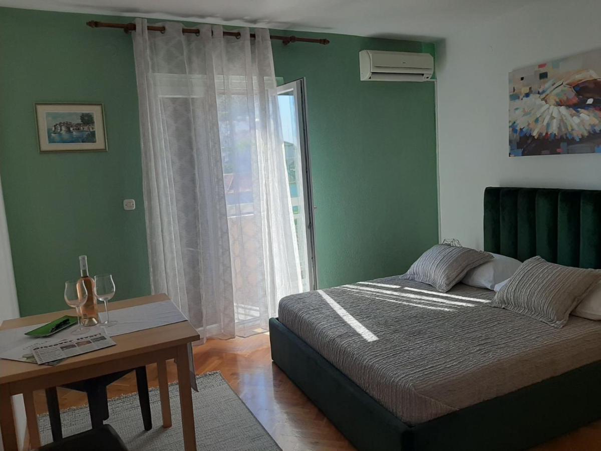 Guest House Zaninovic Hvar Town Luaran gambar