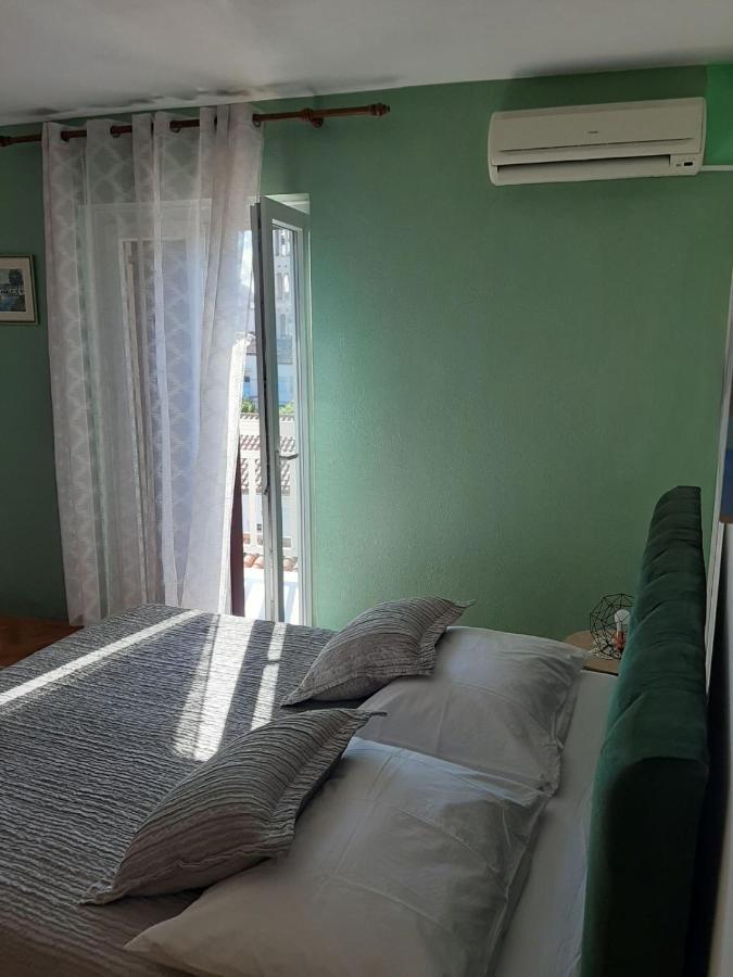 Guest House Zaninovic Hvar Town Luaran gambar