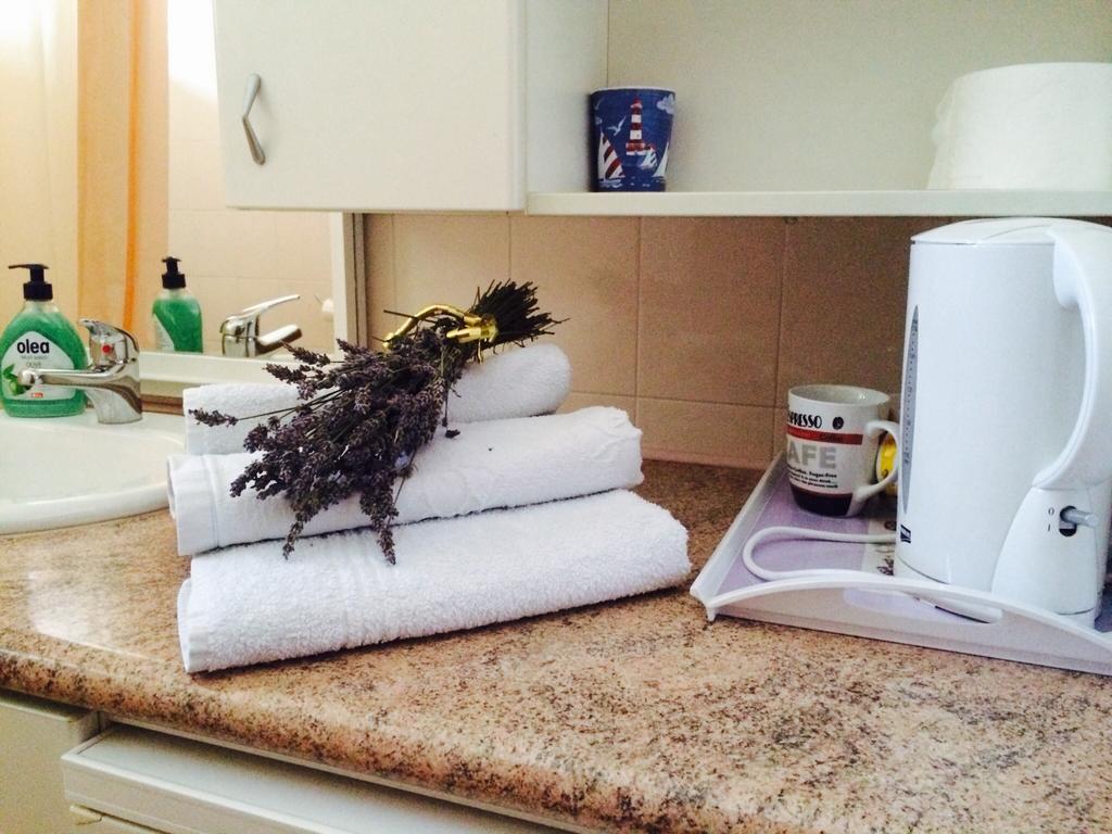 Guest House Zaninovic Hvar Town Bilik gambar
