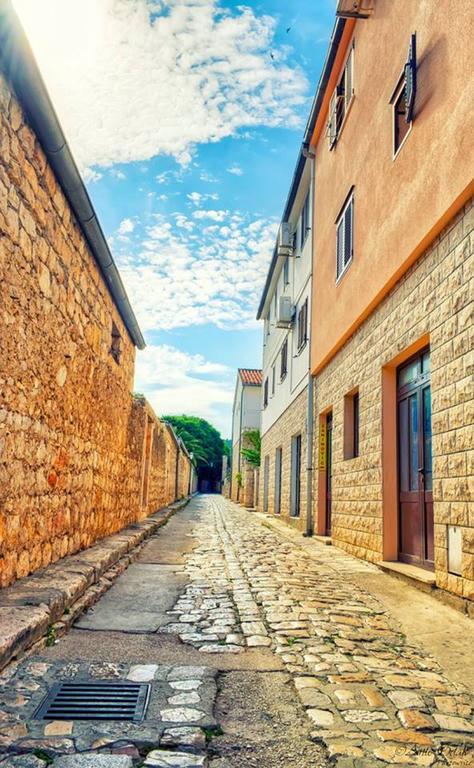 Guest House Zaninovic Hvar Town Luaran gambar